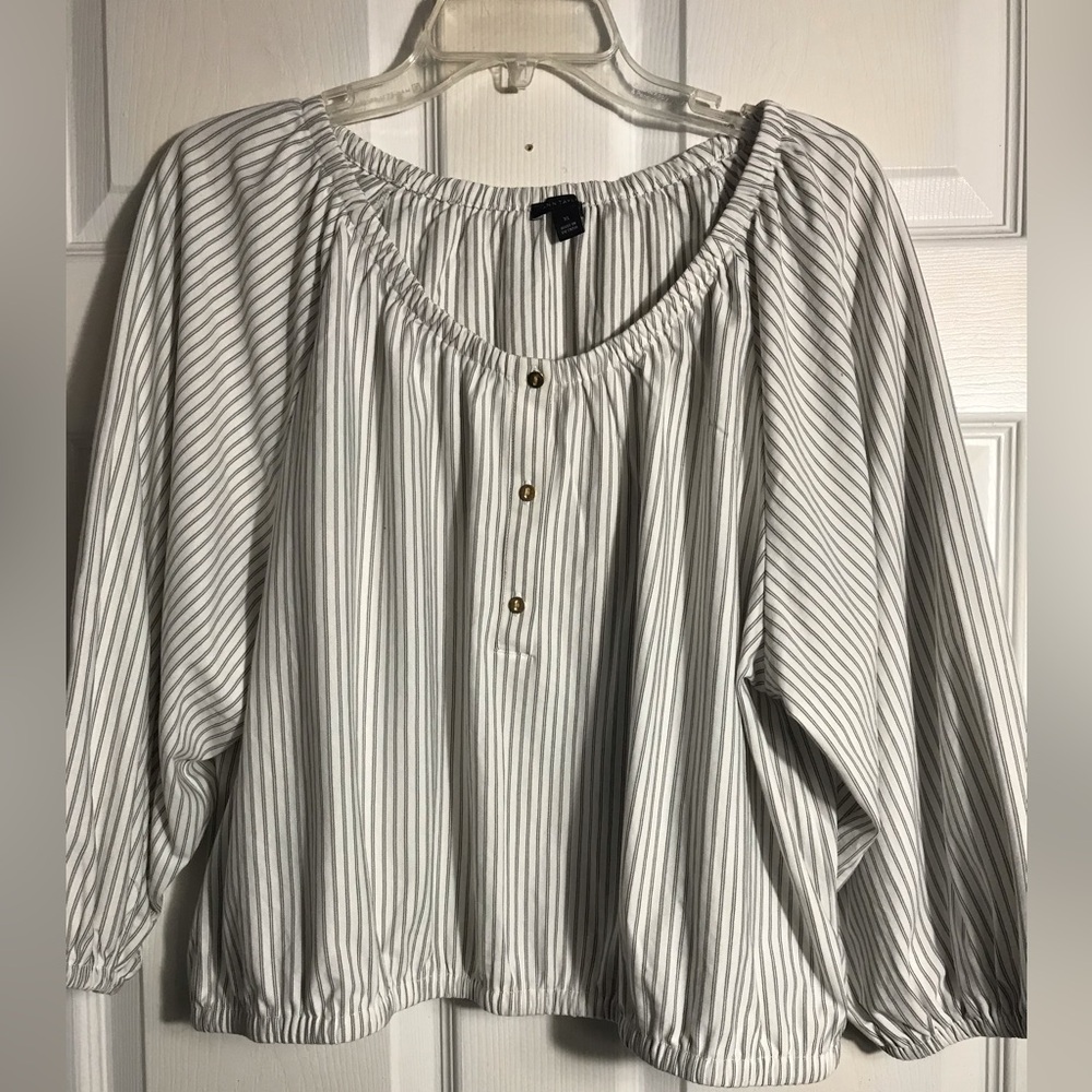 NWT Ann Taylor Striped Peasant Blouse - White and Gray - Charming Charlie XL